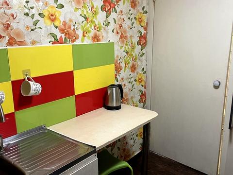 квартира за адресою Зинаїди Аксентьєвої пров., 4