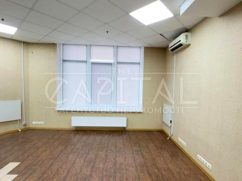 коммерческая по адресу Днепровская набережная ул., 26