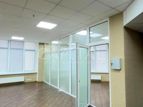 коммерческая по адресу Днепровская набережная ул., 26