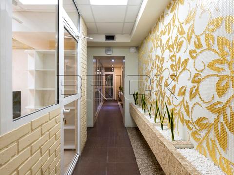 комерційна за адресою Олекси Тихого вул. (Виборзька), 89-А