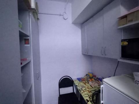 комерційна за адресою Йорданська вул. (Лайоша Гавро), 20