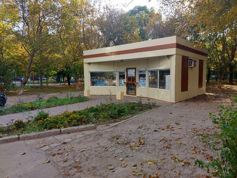 комерційна за адресою Одеса, Люстдорфська дорога вул., 146/1