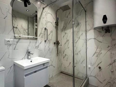 квартира за адресою Андрія Мельника вул., 10