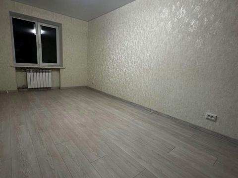 квартира за адресою Андрія Мельника вул., 10