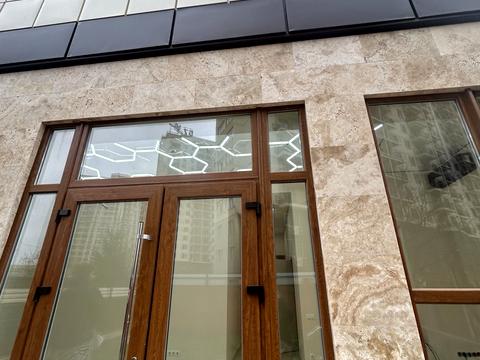 коммерческая по адресу Полковника Гуляева просп. (Маршала Жукова), 111