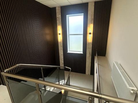 коммерческая по адресу Полковника Гуляева просп. (Маршала Жукова), 111