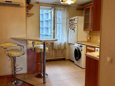 квартира по адресу Французский бульв., 60