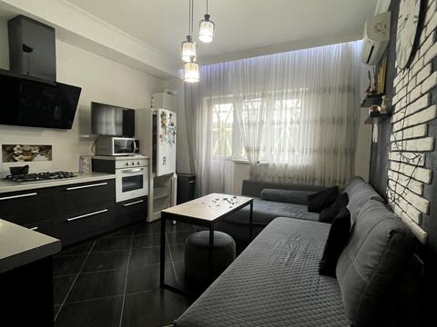 квартира за адресою Крайня вул., 21