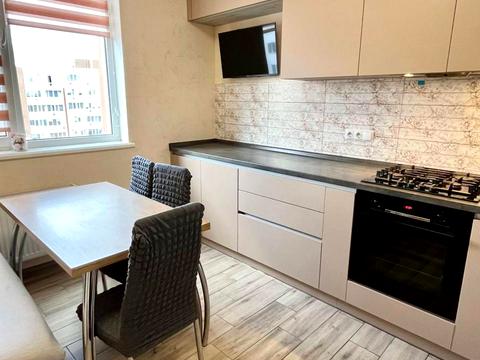 квартира за адресою Академіка Сахарова вул., 9