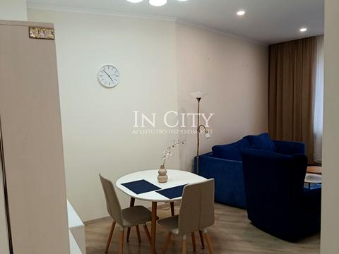 квартира за адресою Лабораторний пров., 7