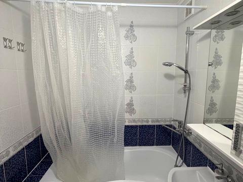 квартира за адресою Набережна вул., 12