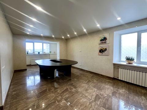 коммерческая по адресу Антоновича ул. (Горького), 165