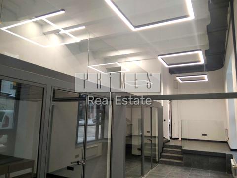 комерційна за адресою Євгена Сверстюка вул. (Марини Раскової), 11Б