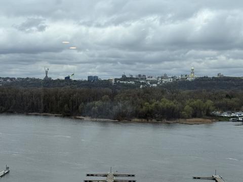 квартира за адресою Раїси Окіпної вул., 18