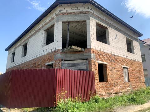 коммерческая по адресу  Староконстантинов, Миру ул., 1