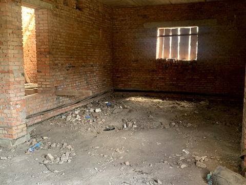 коммерческая по адресу  Староконстантинов, Миру ул., 1