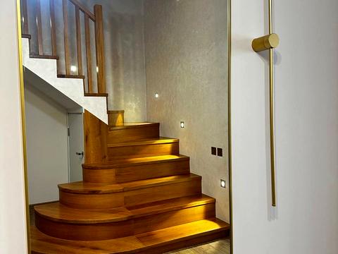 будинок за адресою миру, 65