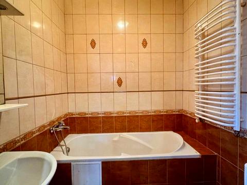 будинок за адресою Січових Стрільців