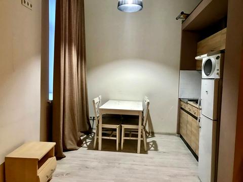 квартира за адресою Лазаря Глоби вул. (Андрія Фабра), 4