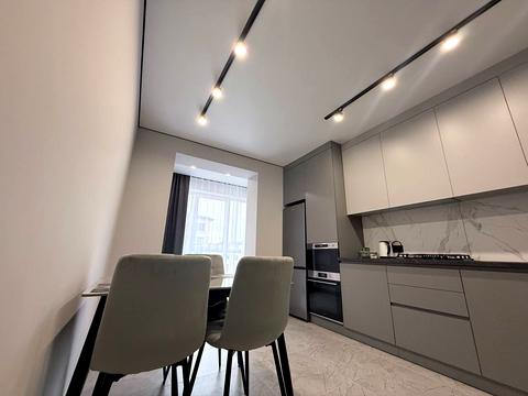 квартира по адресу Вячеслава Черновола ул., 94-Е