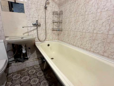 квартира за адресою Богдана Хмельницького просп. (Героїв Сталінграда), 133-Б