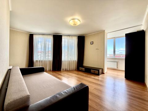 квартира за адресою Павла Скоропадського вул., 8