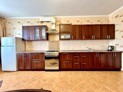 квартира за адресою Павла Скоропадського вул., 8