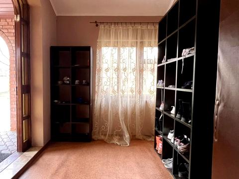 будинок за адресою Центральна вул.