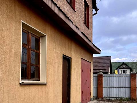 будинок за адресою Центральна вул.