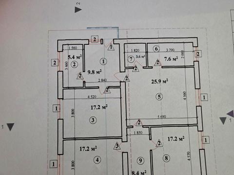 будинок за адресою Героїв України вул.