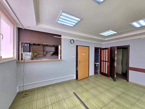 будинок за адресою Героїв України вул.