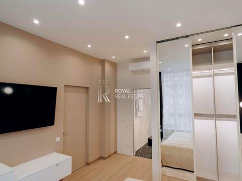 квартира за адресою Андрія Верхогляда вул. (Михайла Драгомирова), 15-Б