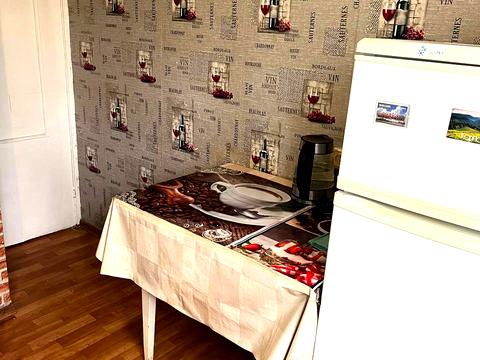 квартира за адресою Космонавтів вул., 11