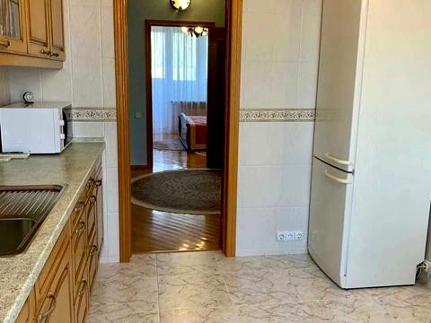 квартира за адресою Івана Мазепи вул. (Січневого Повстання), 12-Б