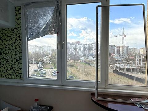 квартира за адресою Василя Симоненка вул., 35