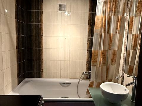 квартира за адресою Василя Симоненка вул., 35