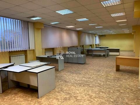 комерційна за адресою Академіка Палладіна просп., 44а