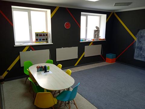 комерційна за адресою Злуки просп., 47-А