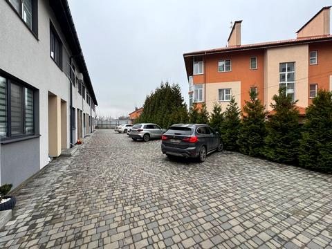 квартира за адресою Прикордонна вул., 22-А