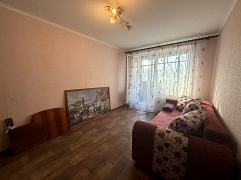 квартира по адресу Гвардейцев-Широнинцев ул., 79б