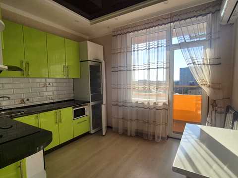 квартира за адресою Середньофонтанська вул., 35