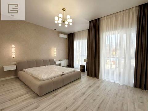 будинок за адресою Святопетровського вул. (Петровського)