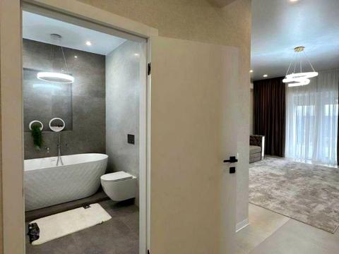 будинок за адресою Святопетровського вул. (Петровського)