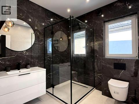 будинок за адресою Святопетровського вул. (Петровського)