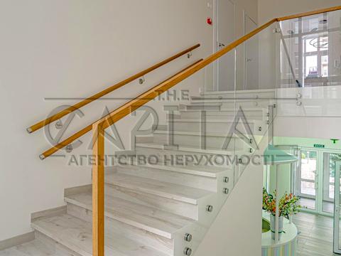 комерційна за адресою Метрологічна вул., 56