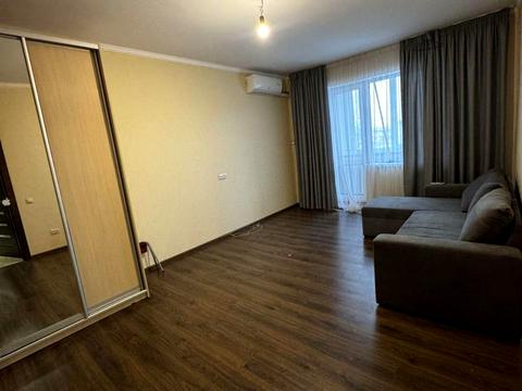 квартира по адресу Миколы Бажана просп., 7-Б