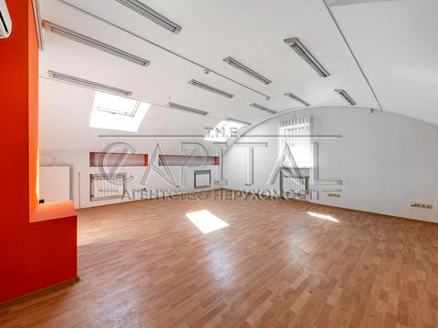 коммерческая по адресу Златоустовская ул., 2/4