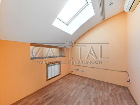 коммерческая по адресу Златоустовская ул., 2/4