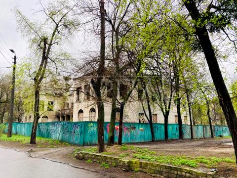 комерційна за адресою Гетьмана Павла Полуботка вул. (Попудренка), 16А