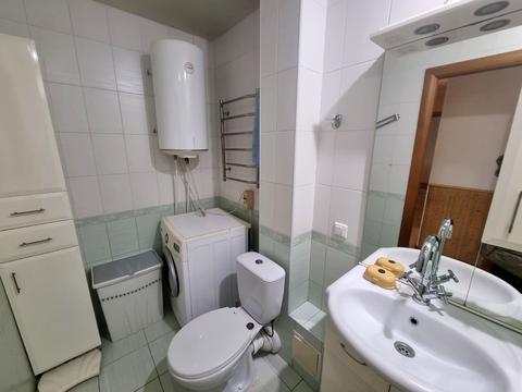 квартира за адресою Андрія Малишка вул., 3